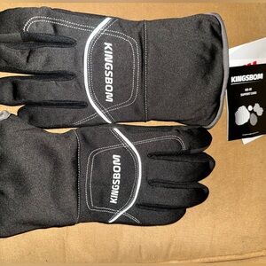 Kingsbom, Winter gloves